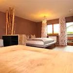 Bromm Guest house