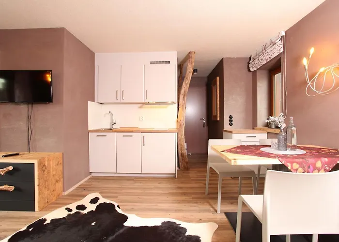 Bromm Guest house 4*