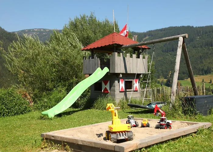 Bromm Guest house 4*